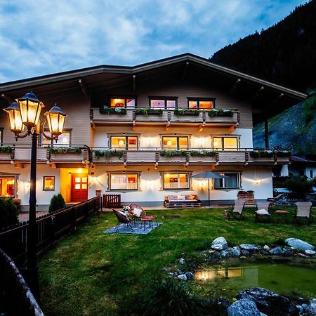 Pinetree Lodge Майргофен Екстер'єр фото